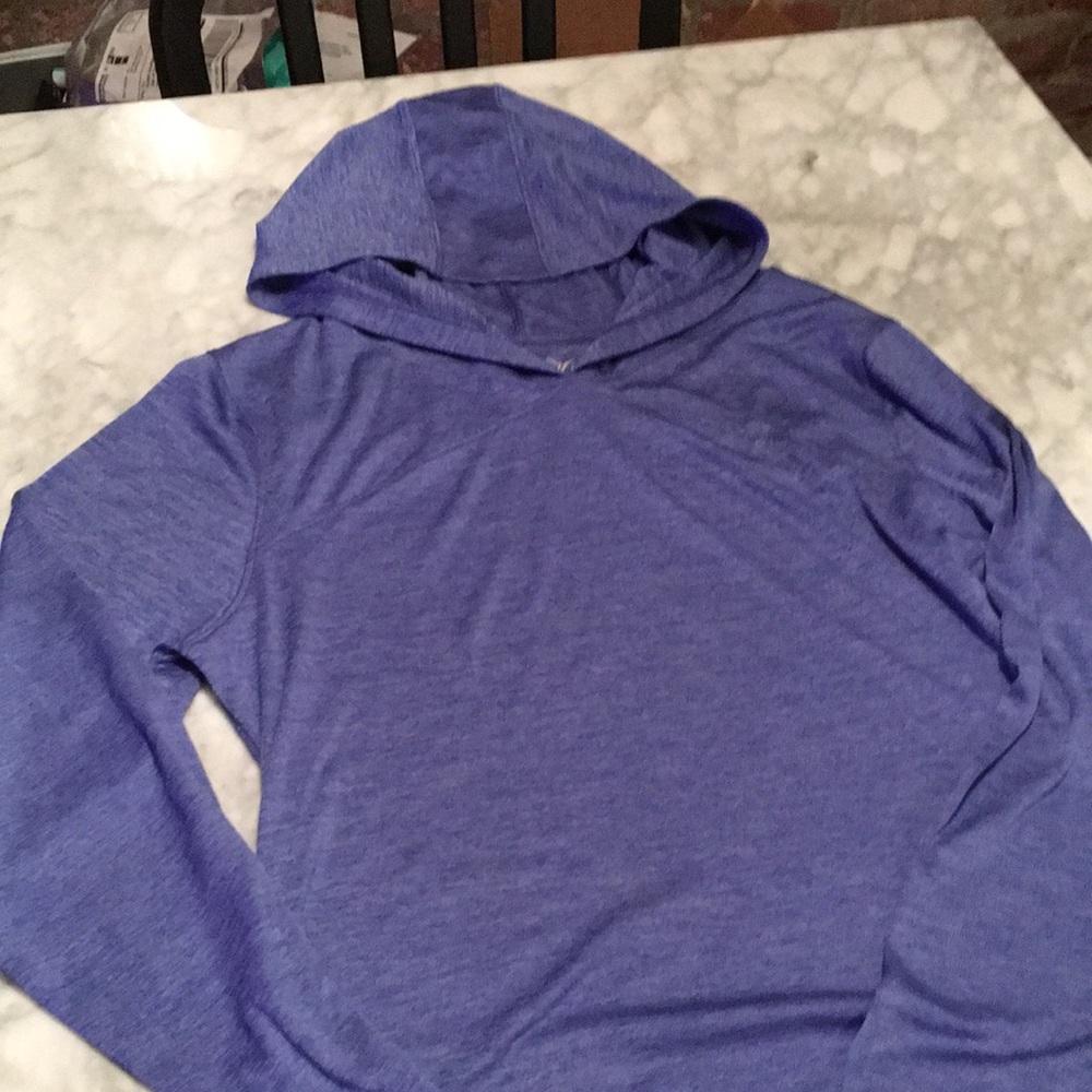 Large Old Navy lightweight pullover hoodie